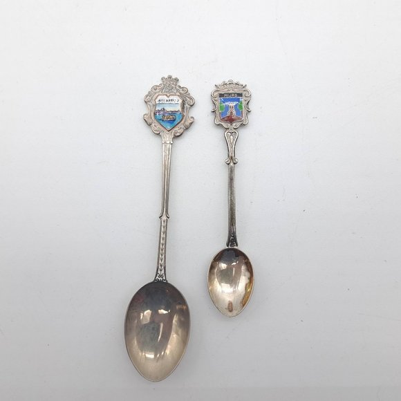 5 Mixed Souvenir Spoons -The Vatican, Noel, Acaupolco, Isolabella, Mijas - Picture 5 of 11